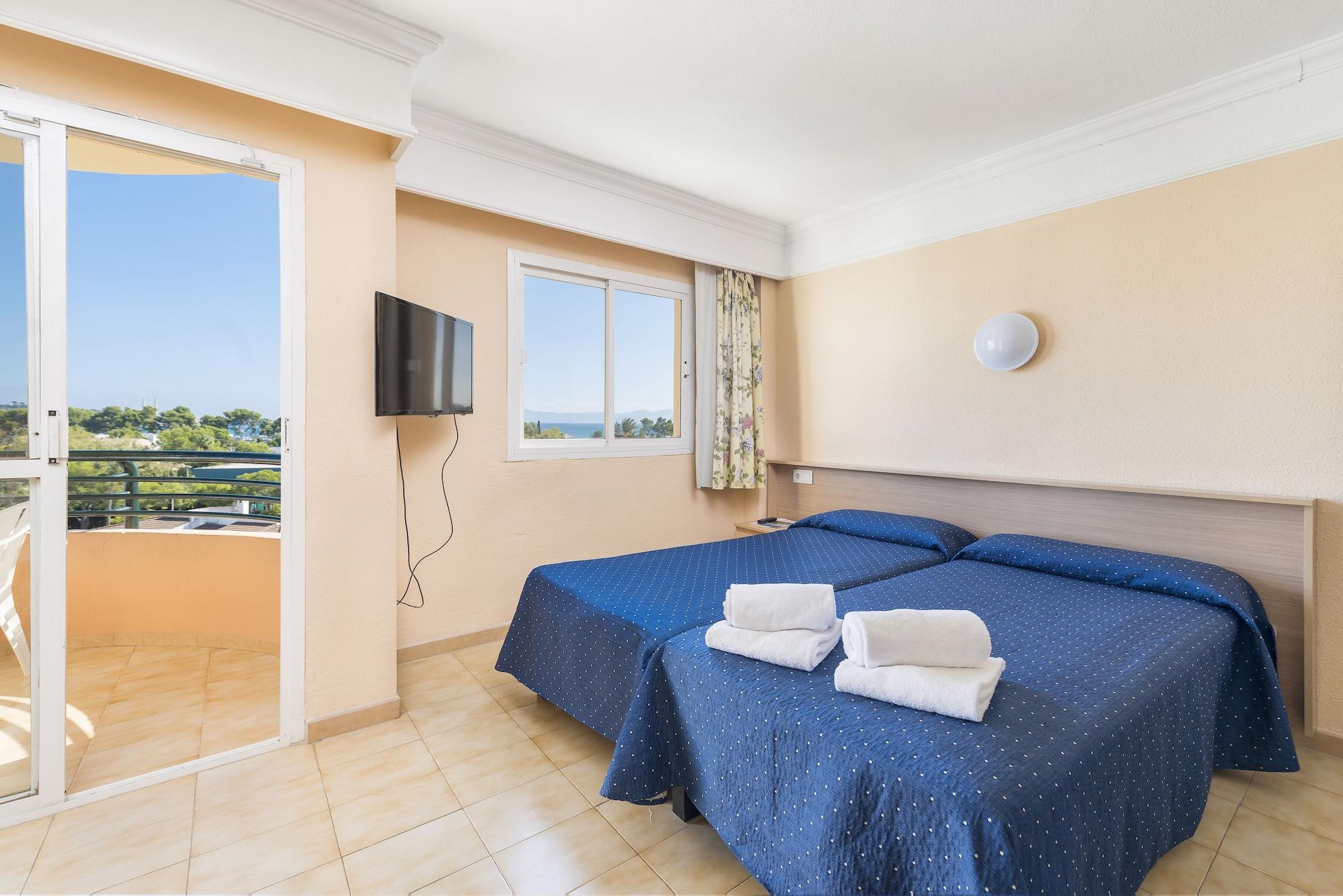 Alcudia Beach Apartments Port de Alcudia  ภายนอก รูปภาพ